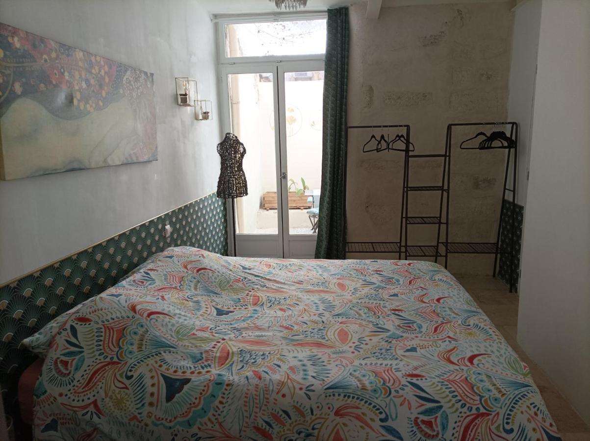 Maison Intra Muros, Terrasses Avec Vue Jaccuzzi Et Garage Avignon Buitenkant foto